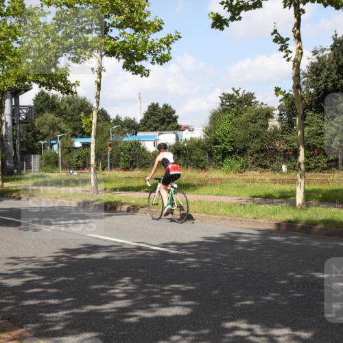 10.08.2025 - GEWOBA Citytriathlon Bremen Yannick Fuchs http://msf.ph/oto/8562529 10.08.2025 12:28:40 Radfahren 622, 625, 629, 732, 816, 828, 941, 980, 981 meine-sportfotos.de