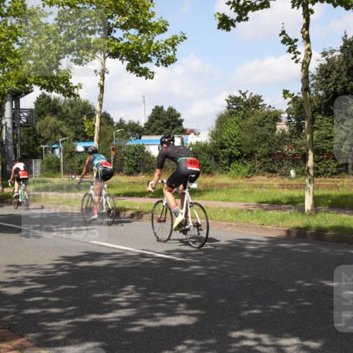 10.08.2025 - GEWOBA Citytriathlon Bremen Yannick Fuchs http://msf.ph/oto/8562536 10.08.2025 12:28:41 Radfahren 622, 625, 629, 659, 732, 816, 828, 941, 980, 981 meine-sportfotos.de