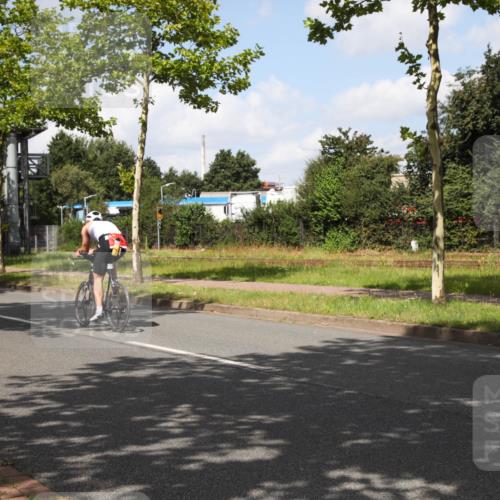10.08.2025 - GEWOBA Citytriathlon Bremen Yannick Fuchs http://msf.ph/oto/8562552 10.08.2025 12:28:43 Radfahren 622, 625, 629, 659, 732, 828, 851, 941, 981 meine-sportfotos.de