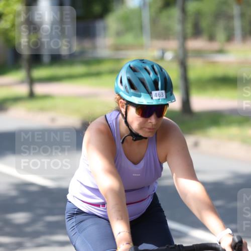 10.08.2025 - GEWOBA Citytriathlon Bremen Yannick Fuchs http://msf.ph/oto/8562745 10.08.2025 14:32:23 Radfahren 104, 105, 113, 284, 299, 344, 355, 359, 362, 366, 370, 393, 433, 463, 489, 508 meine-sportfotos.de