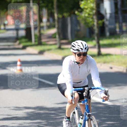 10.08.2025 - GEWOBA Citytriathlon Bremen Yannick Fuchs http://msf.ph/oto/8562765 10.08.2025 14:32:26 Radfahren 105, 113, 284, 299, 344, 355, 362, 366, 370, 393, 433, 463, 489, 508 meine-sportfotos.de