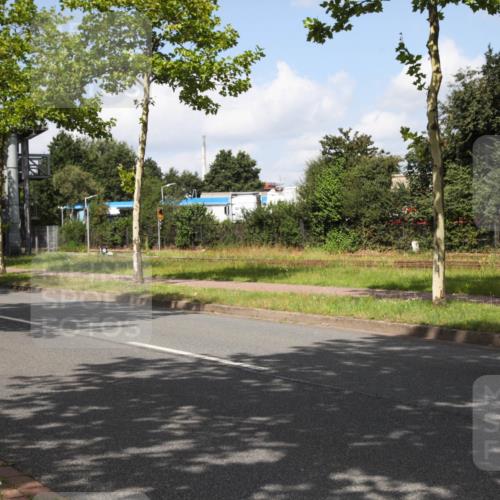 10.08.2025 - GEWOBA Citytriathlon Bremen Yannick Fuchs http://msf.ph/oto/8562852 10.08.2025 12:30:51 Radfahren 587, 752, 916, 937, 951, 1020, 1022, 1026 meine-sportfotos.de