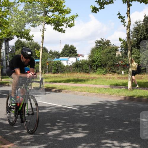 10.08.2025 - GEWOBA Citytriathlon Bremen Yannick Fuchs http://msf.ph/oto/8562928 10.08.2025 12:31:32 Radfahren 564, 575, 616, 630, 649, 654, 655, 788, 793, 863, 894, 905, 950 meine-sportfotos.de