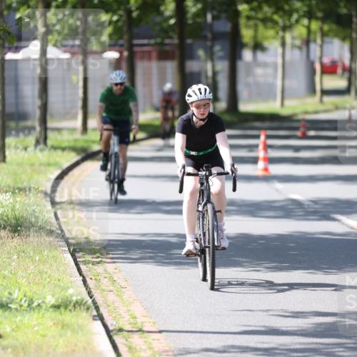 10.08.2025 - GEWOBA Citytriathlon Bremen Yannick Fuchs http://msf.ph/oto/8563404 10.08.2025 14:36:24 Radfahren 20, 91, 255, 261, 285, 380, 391 meine-sportfotos.de