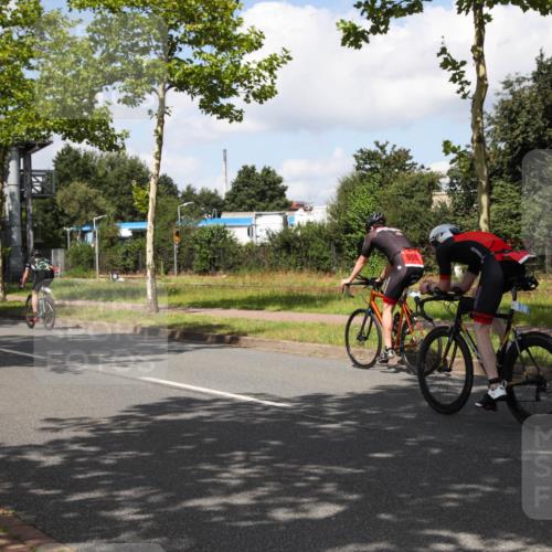 10.08.2025 - GEWOBA Citytriathlon Bremen Yannick Fuchs http://msf.ph/oto/8563512 10.08.2025 12:37:57 Radfahren 618, 761, 782 meine-sportfotos.de