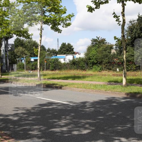 10.08.2025 - GEWOBA Citytriathlon Bremen Yannick Fuchs http://msf.ph/oto/8563718 10.08.2025 12:39:29 Radfahren 572, 709, 758, 795, 813, 869, 1006 meine-sportfotos.de