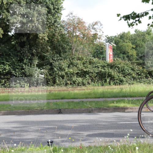 10.08.2025 - GEWOBA Citytriathlon Bremen Yannick Fuchs http://msf.ph/oto/8563920 10.08.2025 10:53:15 Radfahren 29, 225, 350, 358, 379, 380, 382, 404, 448, 502 meine-sportfotos.de