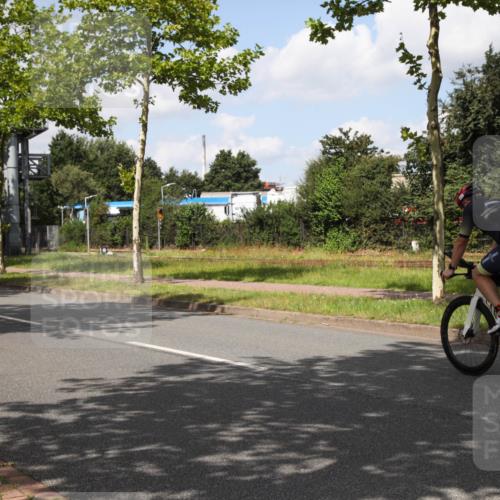 10.08.2025 - GEWOBA Citytriathlon Bremen Yannick Fuchs http://msf.ph/oto/8564053 10.08.2025 12:42:44 Radfahren 611, 644, 846, 850, 909, 944, 953 meine-sportfotos.de