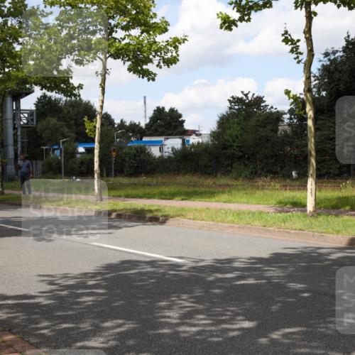 10.08.2025 - GEWOBA Citytriathlon Bremen Yannick Fuchs http://msf.ph/oto/8564360 10.08.2025 12:45:56 Radfahren 574, 651, 674, 685, 697, 748, 771, 812, 898, 928, 929 meine-sportfotos.de