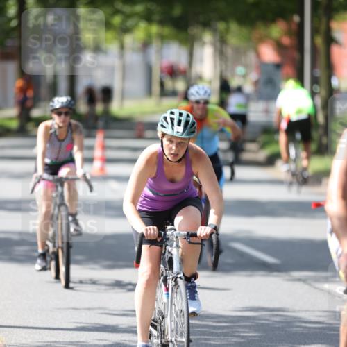 10.08.2025 - GEWOBA Citytriathlon Bremen Yannick Fuchs http://msf.ph/oto/8564387 10.08.2025 14:41:09 Radfahren 103, 142, 177, 204, 249, 253, 266, 353, 431, 432, 476, 477 meine-sportfotos.de