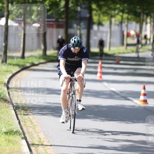 10.08.2025 - GEWOBA Citytriathlon Bremen Yannick Fuchs http://msf.ph/oto/8564464 10.08.2025 14:41:30 Radfahren 36, 280, 306, 343, 513 meine-sportfotos.de