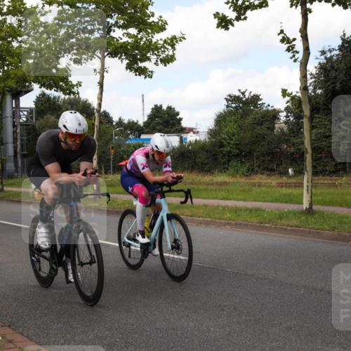 10.08.2025 - GEWOBA Citytriathlon Bremen Yannick Fuchs http://msf.ph/oto/8564553 10.08.2025 12:47:46 Radfahren 566, 587, 590, 679, 745, 801, 884, 916, 943, 951 meine-sportfotos.de