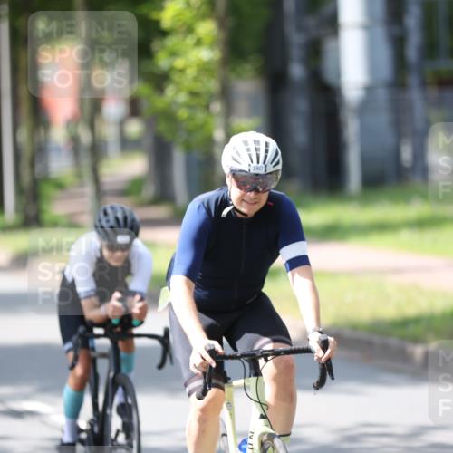 10.08.2025 - GEWOBA Citytriathlon Bremen Yannick Fuchs http://msf.ph/oto/8564682 10.08.2025 14:43:04 Radfahren 67, 180, 205, 436, 446, 474 meine-sportfotos.de