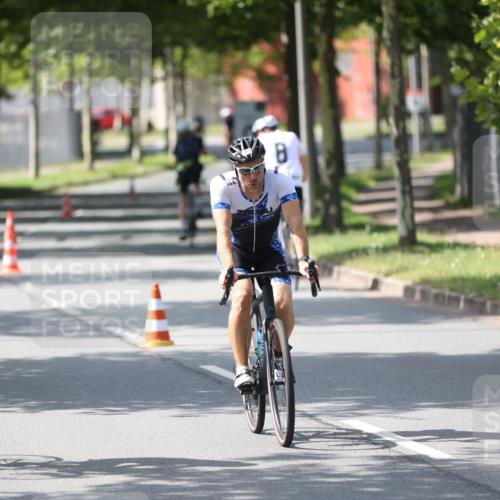 10.08.2025 - GEWOBA Citytriathlon Bremen Yannick Fuchs http://msf.ph/oto/8564722 10.08.2025 14:43:25 Radfahren 109, 157, 234, 251, 311, 462 meine-sportfotos.de