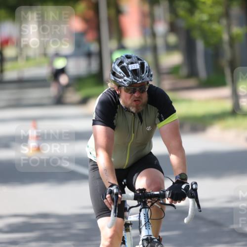10.08.2025 - GEWOBA Citytriathlon Bremen Yannick Fuchs http://msf.ph/oto/8564745 10.08.2025 14:43:43 Radfahren 86, 109, 154, 163, 259, 325 meine-sportfotos.de