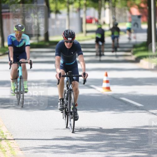 10.08.2025 - GEWOBA Citytriathlon Bremen Yannick Fuchs http://msf.ph/oto/8564765 10.08.2025 14:43:51 Radfahren 86, 154, 163, 259, 325 meine-sportfotos.de