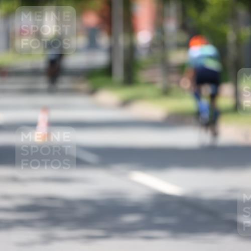 10.08.2025 - GEWOBA Citytriathlon Bremen Yannick Fuchs http://msf.ph/oto/8565144 10.08.2025 14:46:05 Radfahren 61, 182, 269, 363, 404, 422 meine-sportfotos.de