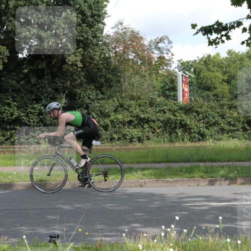 10.08.2025 - GEWOBA Citytriathlon Bremen Yannick Fuchs http://msf.ph/oto/8565723 10.08.2025 12:10:04 Radfahren 586, 607, 628, 688, 732, 830, 1024 meine-sportfotos.de