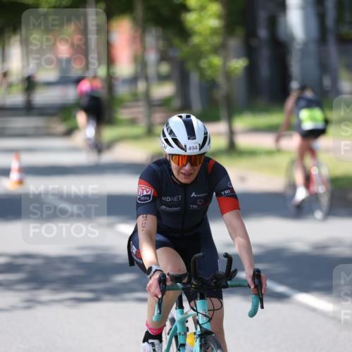 10.08.2025 - GEWOBA Citytriathlon Bremen Yannick Fuchs http://msf.ph/oto/8565759 10.08.2025 14:51:18 Radfahren 212, 338, 379, 399, 411, 468, 470, 492, 494 meine-sportfotos.de