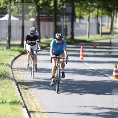 10.08.2025 - GEWOBA Citytriathlon Bremen Yannick Fuchs http://msf.ph/oto/8565890 10.08.2025 14:52:34 Radfahren 327, 329, 347, 439, 459, 469, 520 meine-sportfotos.de