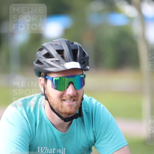 10.08.2025 - GEWOBA Citytriathlon Bremen Yannick Fuchs http://msf.ph/oto/8566155 10.08.2025 14:54:30 Radfahren 194, 206, 316, 324, 355, 370, 387, 393, 440, 454, 475, 489, 507, 514, 518 meine-sportfotos.de