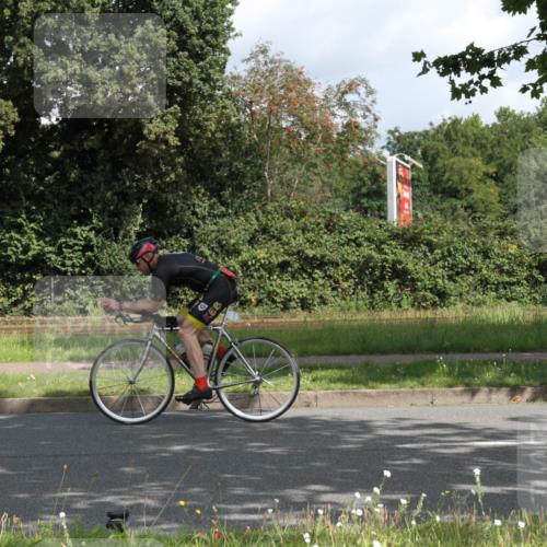 10.08.2025 - GEWOBA Citytriathlon Bremen Yannick Fuchs http://msf.ph/oto/8566232 10.08.2025 12:14:58 Radfahren 551, 627, 635, 657, 736, 753, 826, 857, 895, 897, 959, 1011, 1020 meine-sportfotos.de