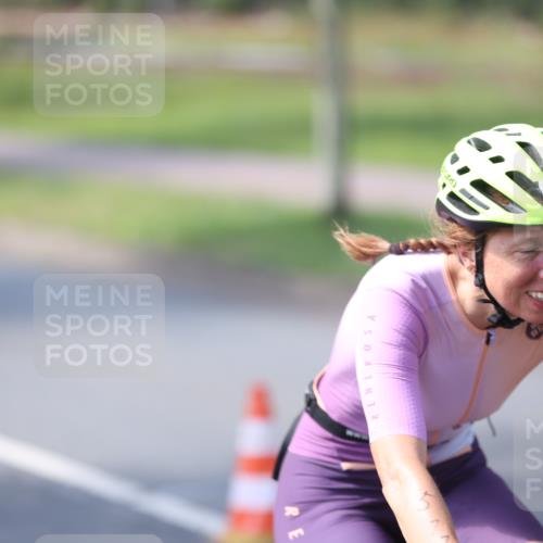 10.08.2025 - GEWOBA Citytriathlon Bremen Yannick Fuchs http://msf.ph/oto/8566271 10.08.2025 14:55:20 Radfahren 284, 424, 430, 443, 465, 511, 524, 530 meine-sportfotos.de