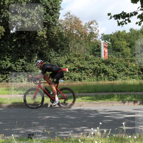 10.08.2025 - GEWOBA Citytriathlon Bremen Yannick Fuchs http://msf.ph/oto/8566295 10.08.2025 12:15:31 Radfahren 591, 641, 643, 834, 858 meine-sportfotos.de