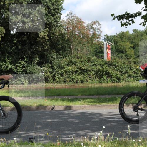 10.08.2025 - GEWOBA Citytriathlon Bremen Yannick Fuchs http://msf.ph/oto/8566335 10.08.2025 12:15:51 Radfahren 600, 626, 641, 682, 686, 707, 715, 824, 836, 839, 840, 859, 891, 1016, 1022 meine-sportfotos.de