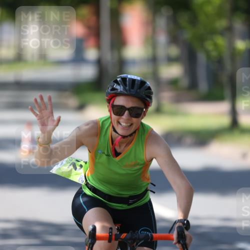 10.08.2025 - GEWOBA Citytriathlon Bremen Yannick Fuchs http://msf.ph/oto/8566477 10.08.2025 14:58:08 Radfahren 425, 512, 515 meine-sportfotos.de