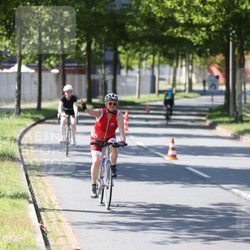 10.08.2025 - GEWOBA Citytriathlon Bremen Yannick Fuchs http://msf.ph/oto/8566516 10.08.2025 14:59:46 Radfahren 380 meine-sportfotos.de