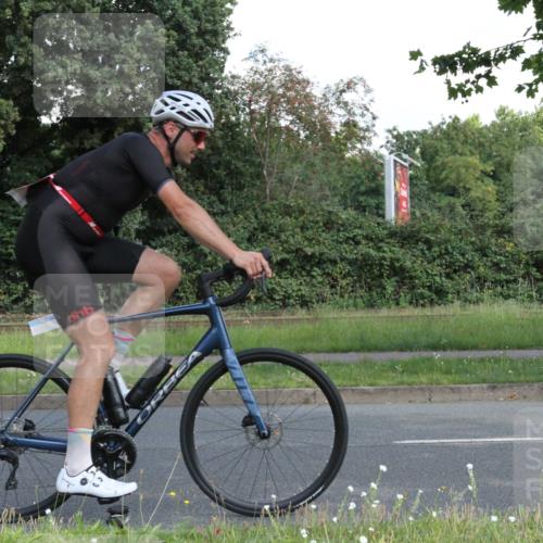 10.08.2025 - GEWOBA Citytriathlon Bremen Yannick Fuchs http://msf.ph/oto/8566596 10.08.2025 12:18:37 Radfahren 584, 637, 642, 652, 678, 680, 759, 763, 781, 855, 919, 1015, 1018, 1029 meine-sportfotos.de
