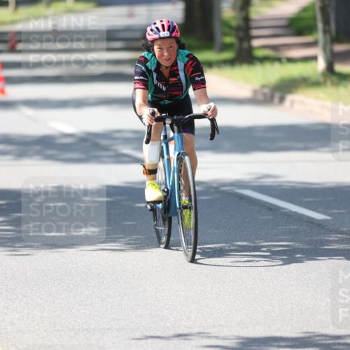 10.08.2025 - GEWOBA Citytriathlon Bremen Yannick Fuchs http://msf.ph/oto/8566605 10.08.2025 15:05:33 Radfahren 513 meine-sportfotos.de