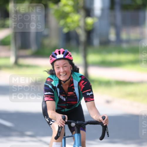 10.08.2025 - GEWOBA Citytriathlon Bremen Yannick Fuchs http://msf.ph/oto/8566608 10.08.2025 15:05:34 Radfahren 513 meine-sportfotos.de