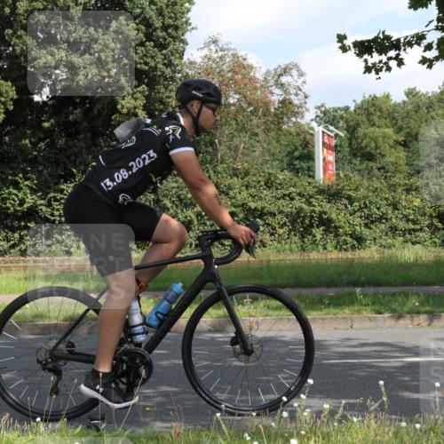 10.08.2025 - GEWOBA Citytriathlon Bremen Yannick Fuchs http://msf.ph/oto/8566619 10.08.2025 12:18:49 Radfahren 556, 584, 642, 652, 759, 781, 789, 790, 825, 853, 978, 982, 1015, 1018, 1029 meine-sportfotos.de