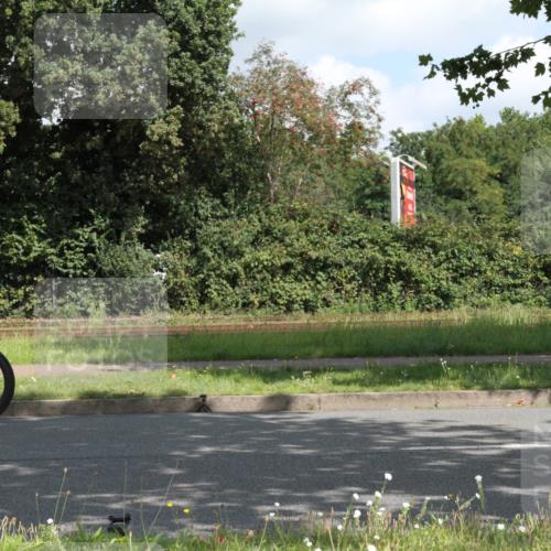 10.08.2025 - GEWOBA Citytriathlon Bremen Yannick Fuchs http://msf.ph/oto/8566663 10.08.2025 12:19:40 Radfahren 554, 719, 749, 872 meine-sportfotos.de