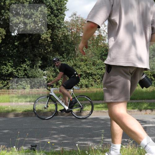 10.08.2025 - GEWOBA Citytriathlon Bremen Yannick Fuchs http://msf.ph/oto/8566798 10.08.2025 12:21:36 Radfahren 618, 761, 923, 949 meine-sportfotos.de