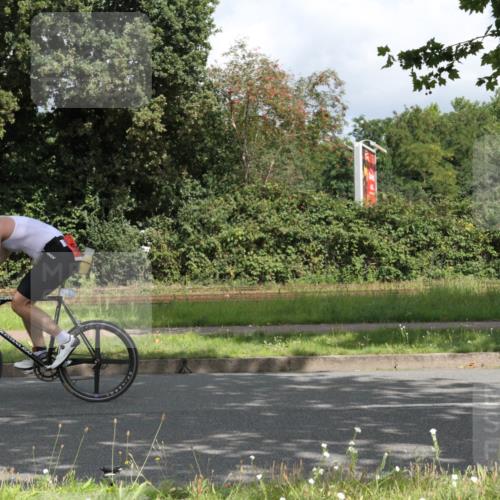 10.08.2025 - GEWOBA Citytriathlon Bremen Yannick Fuchs http://msf.ph/oto/8567090 10.08.2025 12:28:43 Radfahren 622, 625, 629, 659, 732, 828, 851, 941, 981 meine-sportfotos.de