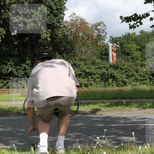 10.08.2025 - GEWOBA Citytriathlon Bremen Yannick Fuchs http://msf.ph/oto/8567122 10.08.2025 12:28:54 Radfahren 573, 659, 851 meine-sportfotos.de