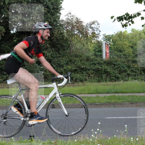 10.08.2025 - GEWOBA Citytriathlon Bremen Yannick Fuchs http://msf.ph/oto/8567165 10.08.2025 12:29:57 Radfahren 640, 675, 688, 699, 717, 751, 760, 769, 875, 942, 960 meine-sportfotos.de