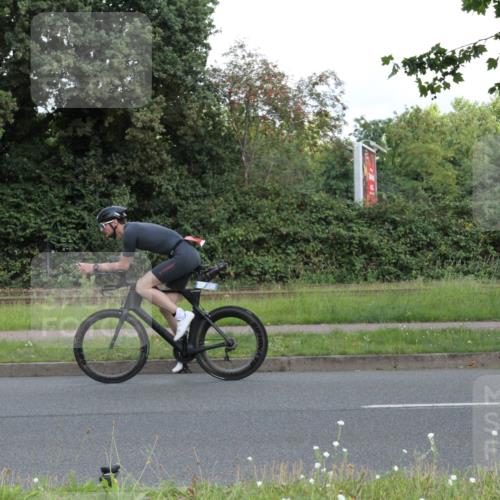 10.08.2025 - GEWOBA Citytriathlon Bremen Yannick Fuchs http://msf.ph/oto/8567171 10.08.2025 12:30:00 Radfahren 640, 675, 688, 699, 717, 760, 769, 875, 884, 942, 960 meine-sportfotos.de