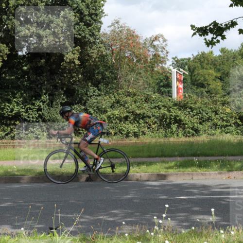 10.08.2025 - GEWOBA Citytriathlon Bremen Yannick Fuchs http://msf.ph/oto/8567233 10.08.2025 12:31:11 Radfahren 575, 621, 630, 692, 753, 801 meine-sportfotos.de