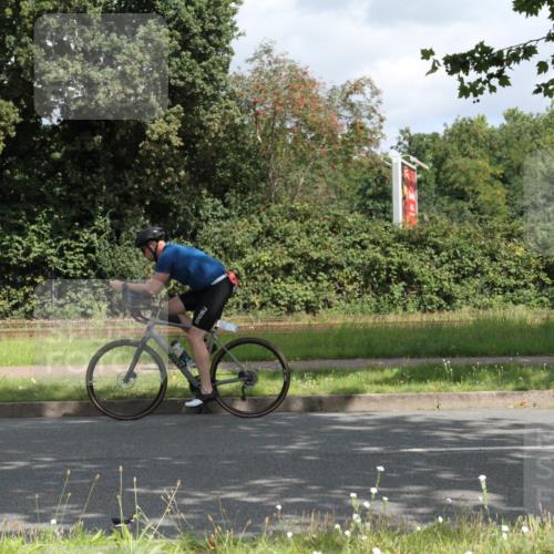 10.08.2025 - GEWOBA Citytriathlon Bremen Yannick Fuchs http://msf.ph/oto/8567246 10.08.2025 12:31:31 Radfahren 564, 575, 616, 630, 649, 654, 655, 788, 793, 863, 894, 905, 950 meine-sportfotos.de
