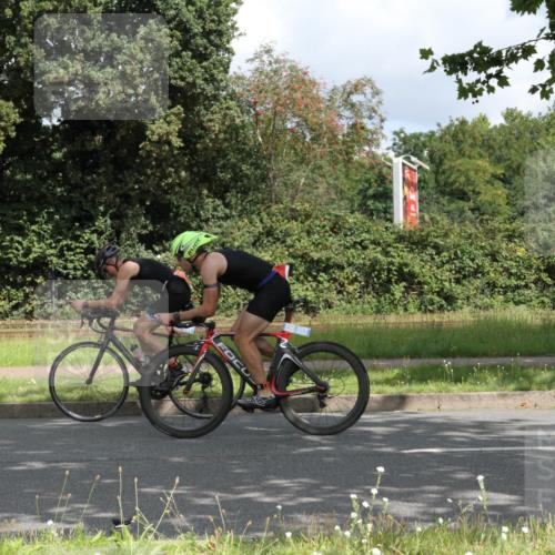 10.08.2025 - GEWOBA Citytriathlon Bremen Yannick Fuchs http://msf.ph/oto/8567325 10.08.2025 12:33:30 Radfahren 820, 836, 859 meine-sportfotos.de