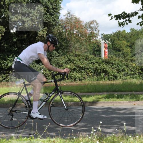 10.08.2025 - GEWOBA Citytriathlon Bremen Yannick Fuchs http://msf.ph/oto/8567452 10.08.2025 12:36:44 Radfahren 570, 701, 739, 750, 765, 781, 789, 794, 872, 1025, 1029, 1032 meine-sportfotos.de