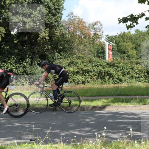 10.08.2025 - GEWOBA Citytriathlon Bremen Yannick Fuchs http://msf.ph/oto/8567466 10.08.2025 12:37:16 Radfahren 631, 726, 804, 982 meine-sportfotos.de