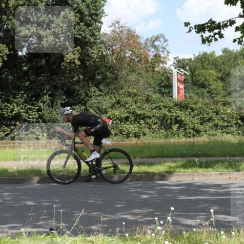 10.08.2025 - GEWOBA Citytriathlon Bremen Yannick Fuchs http://msf.ph/oto/8567543 10.08.2025 12:39:13 Radfahren 658, 696, 709, 729, 758, 900, 969, 978, 1006 meine-sportfotos.de