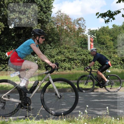 10.08.2025 - GEWOBA Citytriathlon Bremen Yannick Fuchs http://msf.ph/oto/8567607 10.08.2025 12:40:27 Radfahren 559, 581, 597, 602, 672, 723, 737, 815, 848, 870, 879, 890, 899, 910, 949, 975, 1002, 1024 meine-sportfotos.de