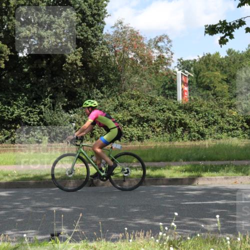 10.08.2025 - GEWOBA Citytriathlon Bremen Yannick Fuchs http://msf.ph/oto/8567633 10.08.2025 12:40:56 Radfahren 606, 650, 660, 665, 785, 802, 803, 921, 1001, 1023 meine-sportfotos.de