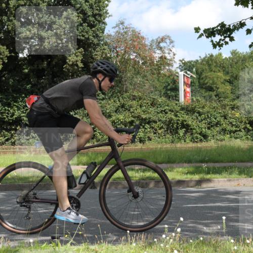10.08.2025 - GEWOBA Citytriathlon Bremen Yannick Fuchs http://msf.ph/oto/8567660 10.08.2025 12:41:45 Radfahren 614, 619, 623, 663, 923, 926, 983 meine-sportfotos.de